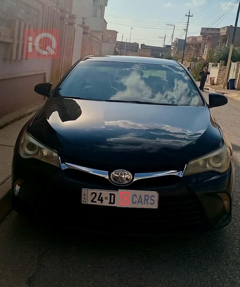 تۆیۆتا کامری